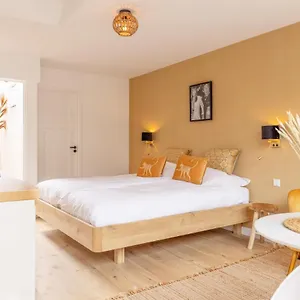  Apartment Paradise